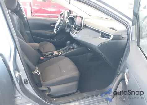 2021 Toyota Corolla Le z USA, uszkodzony, nr VIN JTDEPMAE0MJ127348